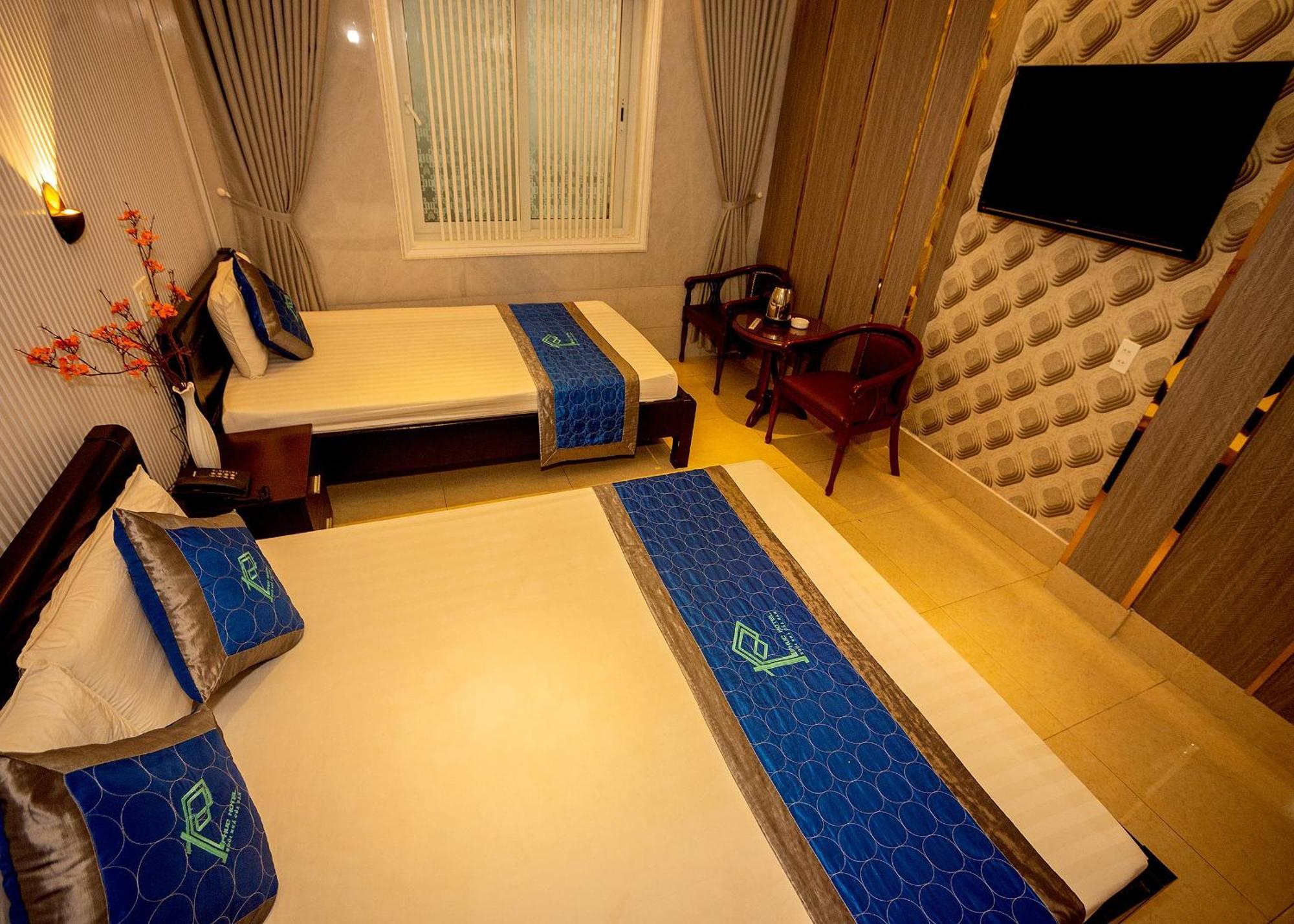 Phuc Hotel Cao Lãnh Екстериор снимка