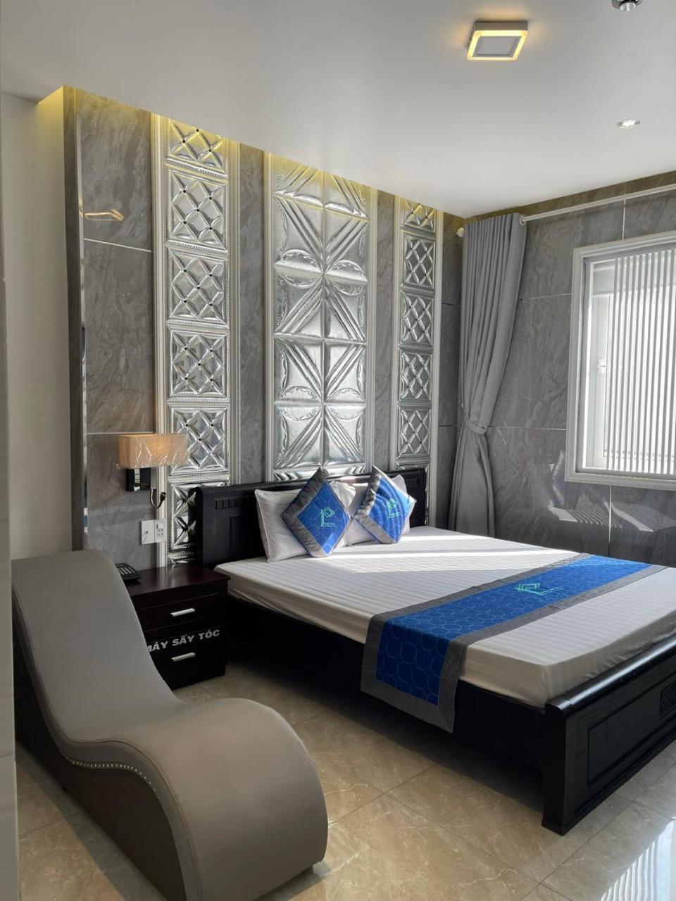 Phuc Hotel Cao Lãnh Екстериор снимка